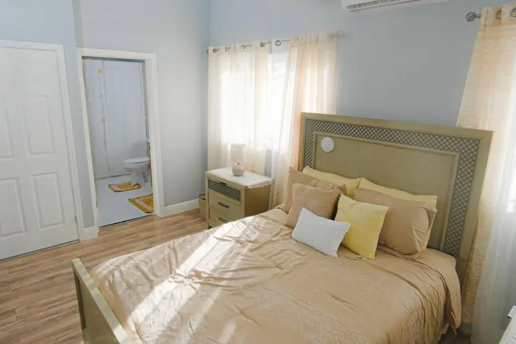 Mirmor'S Retreat Villa Nassau Bahama's